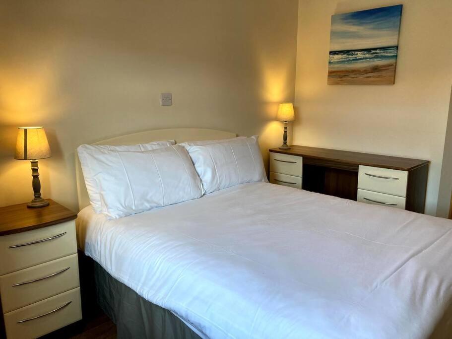 Charlies Lane Apartment Donegal Town المظهر الخارجي الصورة