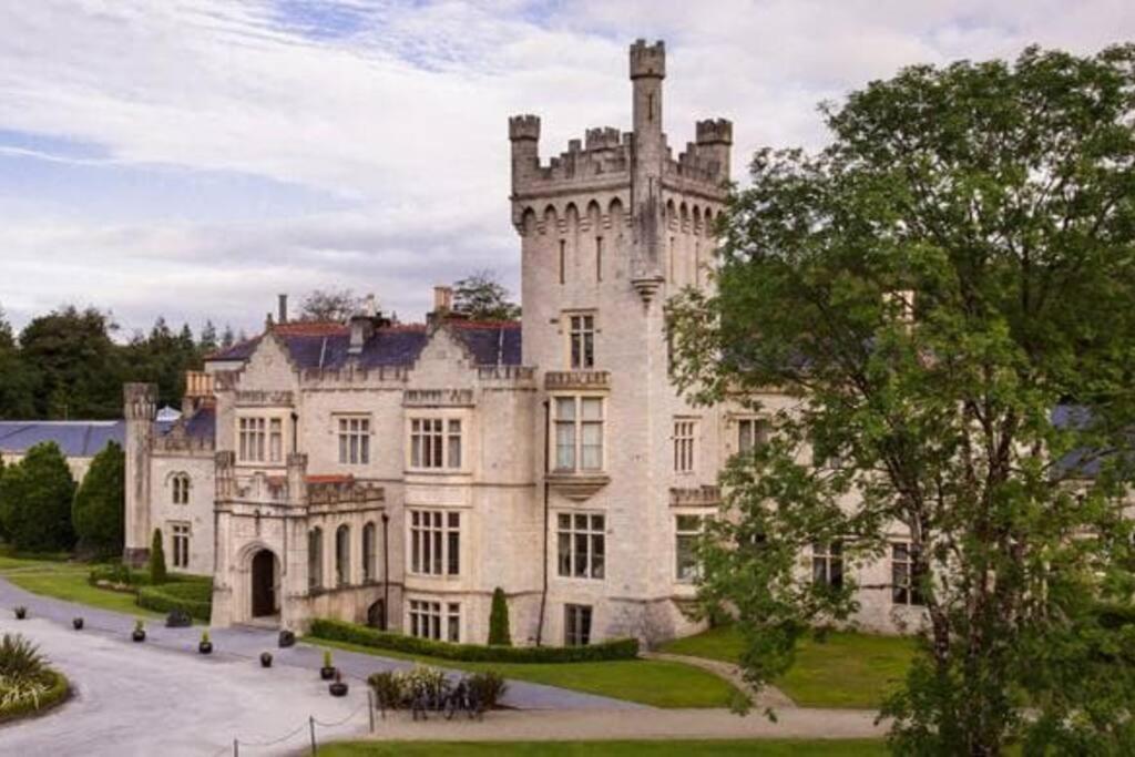Charlies Lane Apartment Donegal Town المظهر الخارجي الصورة